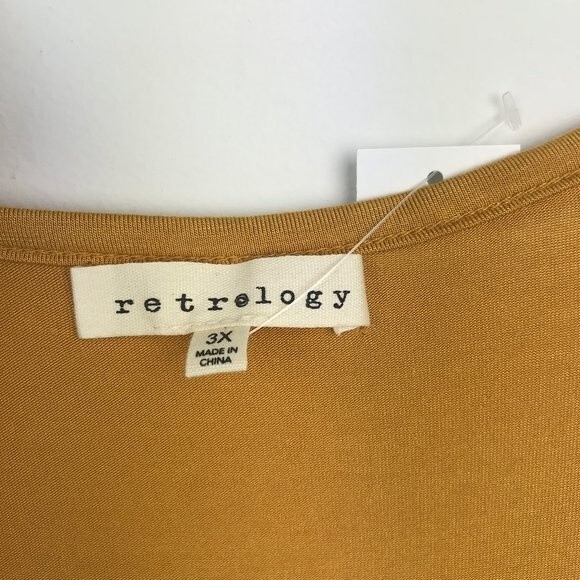 Retrology Gold 3/4 Sleeve Shirred Blouse NEW with Tags Women's PLUS size 3X - Picture 4 of 4